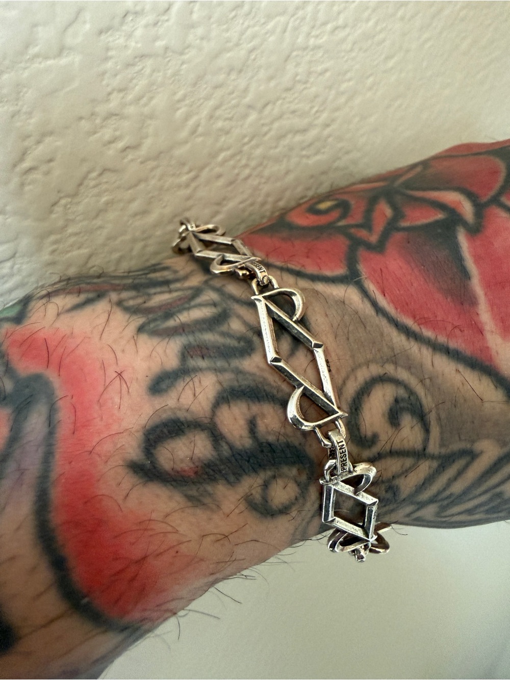 Represent Initial Chain Bracelet - Picture 5 of 8